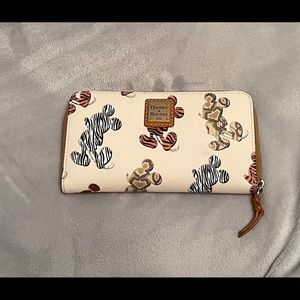 Disney Dooney & Bourke